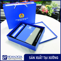In túi giấy đựng quà tặng doanh nghiệp
