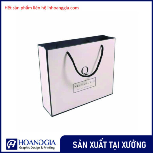 In túi giấy shop quần áo