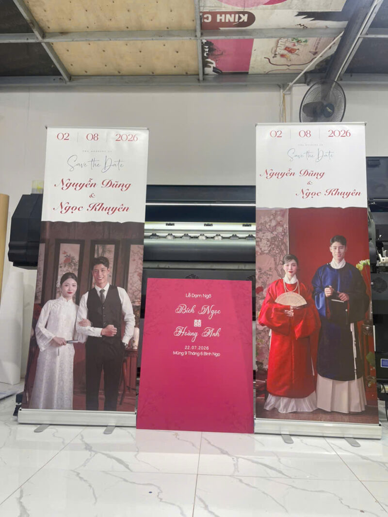 Standee Cuốn Nhôm Tốt 60x160cm ( Đế Nhôm) - In Hoàng Gia Hà Nội