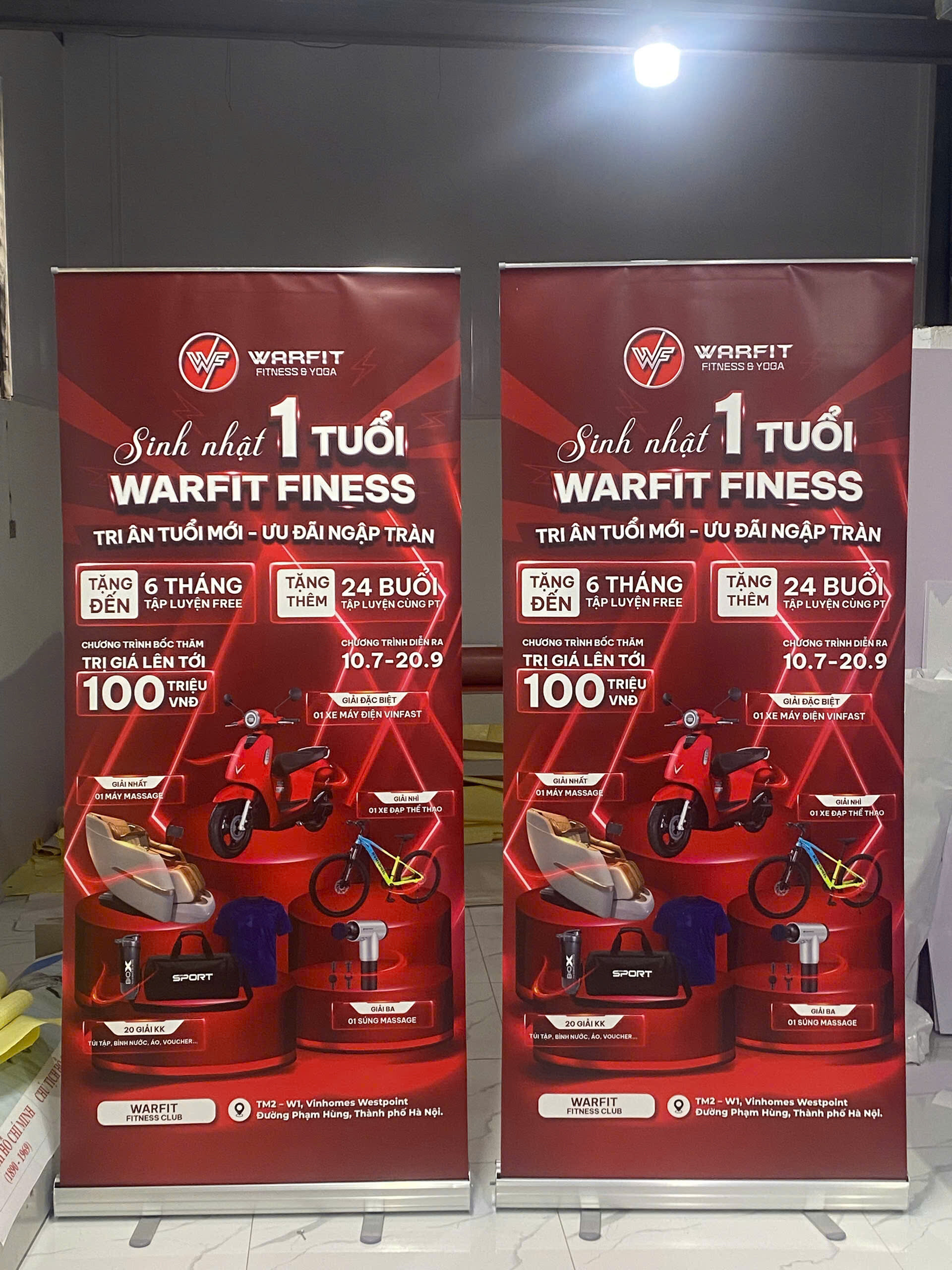 Standee Cuốn Nhôm Tốt 80x200cm ( Đế Nhôm) - In Hoàng Gia Hà Nội