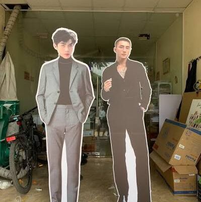 In standee hình người 1:1 theo yêu cầu - In Hoàng Gia Hà Nội