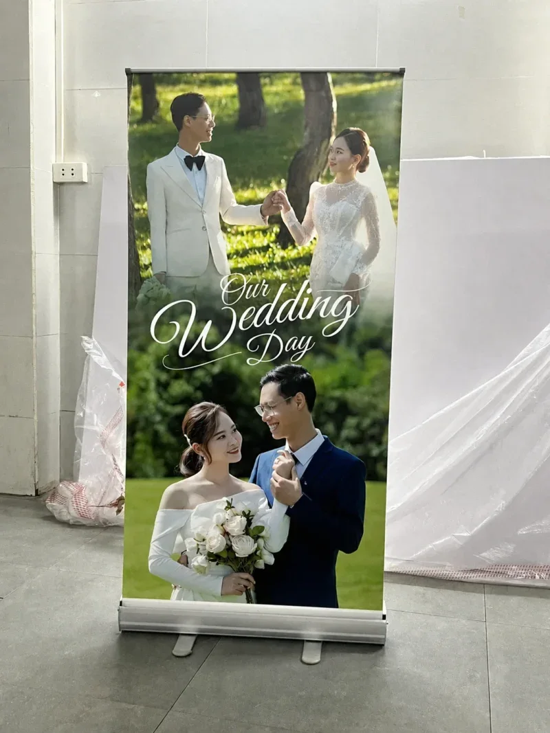 Standee Ảnh Làm Đám Cưới - In Hoàng Gia Hà Nội