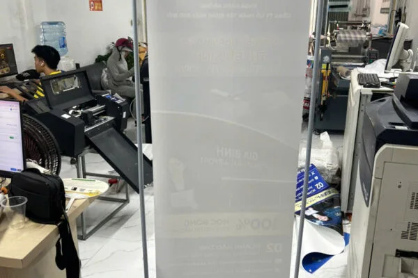 Giá Standee Kiểu Cửa 60x160cm