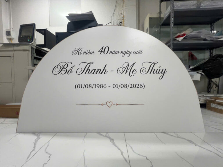 In bảng kỷ niệm ngày cưới